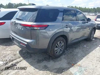 2024 Nissan Pathfinder S with VIN 5N1DR3AA0RC306767, listed as a IAAI auction lot 42233662 with 34,074 mi miles and . Bid and sale history available at DreamBid. Image 4.