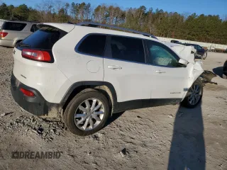 2017 Jeep Cherokee Limited with VIN 1C4PJLDS1HW541639, listed as a Copart auction lot 89288465 with Not Provided miles and Salvage Title. Bid and sale history available at carsss.com. Image 3.