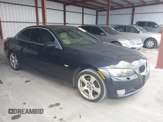2009 BMW 3 Series 328i z VIN WBAWL13569PX26266, wystawiony jako IAAI lot #42169251 z przebiegiem 101 162 mil mil oraz . Historia ofert i sprzedaży dostępna na DreamBid. Obrazek 1.