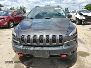 2016 Jeep Cherokee Trailhawk z VIN 1C4PJMBS3GW101588, wystawiony jako Copart lot #56738115 z przebiegiem 88 308 mil mil oraz Szkoda całkowita • Salvage title. Historia ofert i sprzedaży dostępna na DreamBid. Obrazek 5.