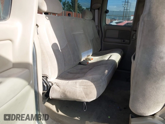 2003 Chevrolet Silverado 1500 LT with VIN 2GCEK19T031248177, listed as a IAAI auction lot 41956985 with 393,889 mi miles. Bid and sale history available at carsss.com. Image 8.