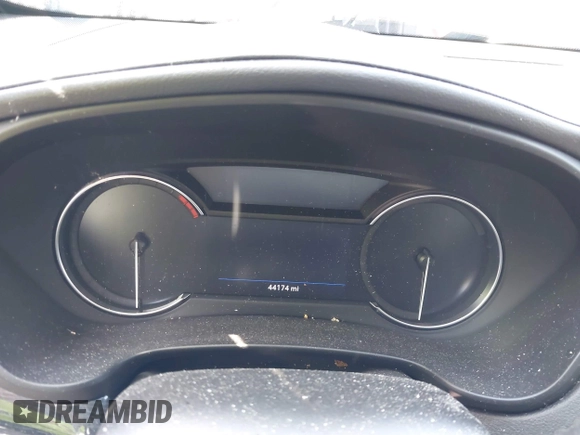 2019 Cadillac XT4 FWD Premium Luxury с VIN 1GYFZCR42KF162486, выставлен на аукционе IAAI как лот 42409191 с пробегом 44 174 миль миль и . История ставок и продаж доступна на DreamBid. Изображение 7.