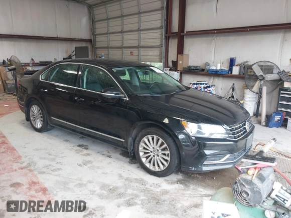 2016 Volkswagen Passat SE z VIN 1VWBT7A38GC010301, wystawiony jako IAAI lot #42316812 z przebiegiem 154 618 mil mil oraz . Historia ofert i sprzedaży dostępna na DreamBid. Obrazek 1.