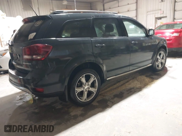 2017 Dodge Journey Crossroad Plus z VIN 3C4PDDGG9HT579758, wystawiony jako IAAI lot #42237895 z przebiegiem 134 602 mil mil oraz . Historia ofert i sprzedaży dostępna na DreamBid. Obrazek 4.