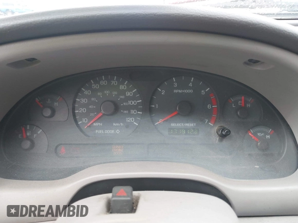 2003 Ford Mustang Standard with VIN 1FAFP40443F372464, listed as a IAAI auction lot 40085471 with 171,912 mi miles. Bid and sale history available at carsss.com. Image 7.