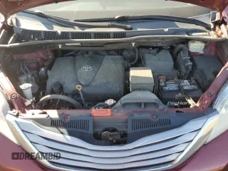 2017 Toyota Sienna XLE Auto Access Seat with VIN 5TDYZ3DC4HS805975, listed as a Copart auction lot 52380405 with 138,276 mi miles and Salvage Title. Bid and sale history available at DreamBid. Image 12.