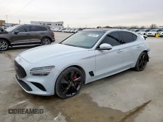 2022 Genesis G70 3.3T with VIN KMTG54TE7NU085709, listed as a Copart auction lot 45955155 with 26,471 mi miles and Clean Title. Bid and sale history available at carsss.com. Image 1.