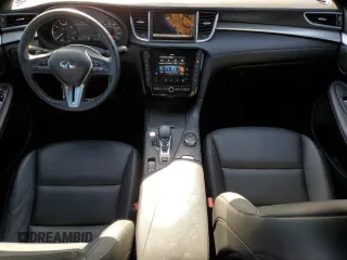 2020 Infiniti QX50 Luxe with VIN 3PCAJ5M38LF120752, listed as a Copart auction lot 64446825 with 40,001 mi miles and Salvage title. Bid and sale history available at DreamBid. Image 8.