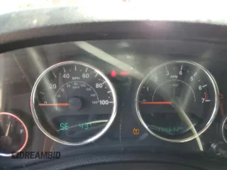 2016 Jeep Wrangler Unlimited Sport z VIN 1C4BJWDG9GL302542, wystawiony jako Copart lot #63942405 z przebiegiem 174 632 mil mil oraz Czysty tytuł • Clean title. Historia ofert i sprzedaży dostępna na DreamBid. Obrazek 9.