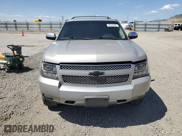 2008 Chevrolet Tahoe 3LT z VIN 1GNFK130X8R238460, wystawiony jako Copart lot #56520685 z przebiegiem 244 142 mil mil oraz Szkoda całkowita • Salvage title. Historia ofert i sprzedaży dostępna na DreamBid. Obrazek 5.