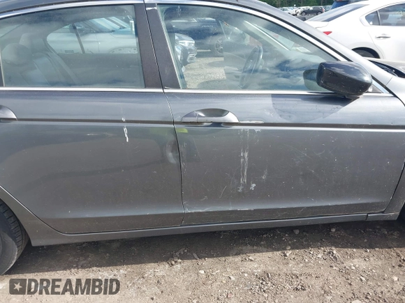 2009 Honda Accord EX-L z VIN 1HGCP26829A003170, wystawiony jako IAAI lot #42294263 z przebiegiem 166 842 mil mil oraz . Historia ofert i sprzedaży dostępna na DreamBid. Obrazek 6.