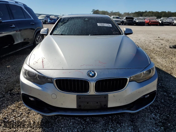 2018 BMW 4 Series 440i xDrive z VIN WBA4W9C56JAC99159, wystawiony jako Copart lot #79561174 z przebiegiem 77 429 mil mil oraz Szkoda całkowita • Salvage title. Historia ofert i sprzedaży dostępna na DreamBid. Obrazek 5.