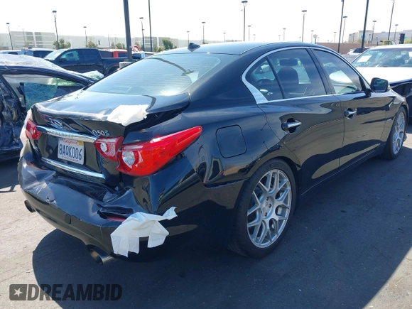 2014 Infiniti Q50 Hybrid Sport with VIN JN1AV7AR8EM700220, listed as a IAAI auction lot 41755814 with 133,154 mi miles. Bid and sale history available at carsss.com. Image 4.
