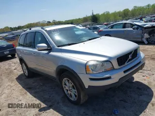 2007 Volvo XC90 I6 with VIN YV4CZ982971380826, listed as a IAAI auction lot 41925207 with 185,358 mi miles. Bid and sale history available at carsss.com. Image 1.