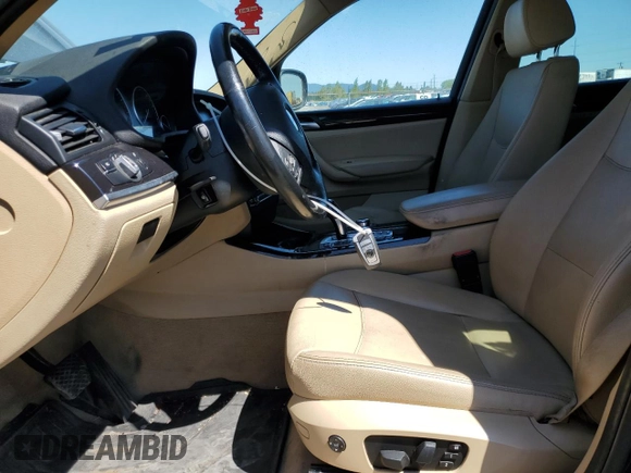 2014 BMW X3 xDrive28i z VIN 5UXWX9C52E0D42737, wystawiony jako Copart lot #55580675 z przebiegiem Nie podano mil oraz Czysty tytuł • Clean title. Historia ofert i sprzedaży dostępna na DreamBid. Obrazek 7.