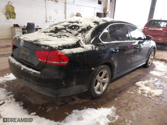 2013 Volkswagen Passat TDI SE with VIN 1VWBN7A39DC003511, listed as a IAAI auction lot 41469644 with 167,962 mi miles. Bid and sale history available at carsss.com. Image 4.