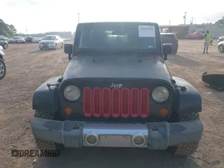 2008 Jeep Wrangler Unlimited Sahara with VIN 1J4GB591X8L523581, listed as a IAAI auction lot 42035446 with 200,570 mi miles and . Bid and sale history available at DreamBid. Image 13.