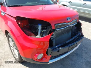 2018 Kia Soul + with VIN KNDJP3A56J7562327, listed as a IAAI auction lot 42014736 with 34,260 mi miles. Bid and sale history available at carsss.com. Image 6.