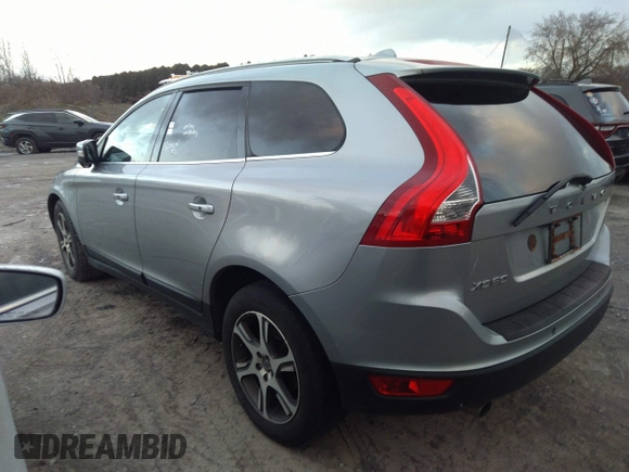 2012 Volvo XC60 3.0L с VIN YV4902DZ1C2305282, выставлен на аукционе IAAI как лот 41042231 с пробегом 271 602 миль миль и . История ставок и продаж доступна на DreamBid. Изображение 3.