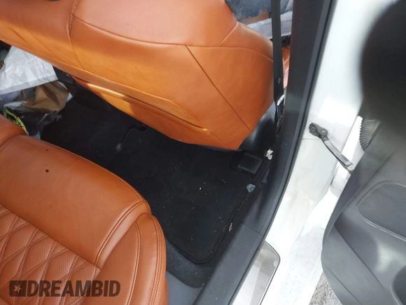 2020 Nissan Maxima Platinum with VIN 1N4AA6FV0LC385883, listed as a IAAI auction lot 41316172 with 80,490 mi miles and . Bid and sale history available at DreamBid. Image 8.