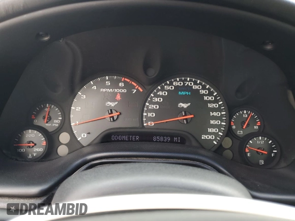 2003 Chevrolet Corvette with VIN 1G1YY32G335100634, listed as a Copart auction lot 43780385 with 85,839 mi miles and Clean Title. Bid and sale history available at carsss.com. Image 9.