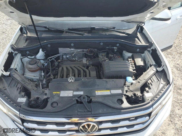 2022 Volkswagen Atlas 3.6L V6 SE w/Technology with VIN 1V2HR2CA5NC531417, listed as a Copart auction lot 51449465 with 5,825 mi miles and Salvage Title. Bid and sale history available at carsss.com. Image 12.