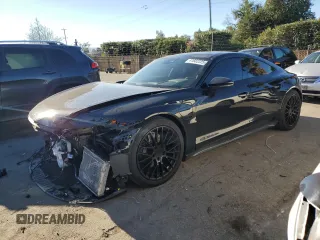 2023 Audi e-tron GT Premium Plus z VIN WAUFJBFW5P7001531, wystawiony jako Copart lot #41682225 z przebiegiem 25 115 mil mil oraz Szkody całkowita. Historia ofert i sprzedaży dostępna na DreamBid. Obrazek 1.