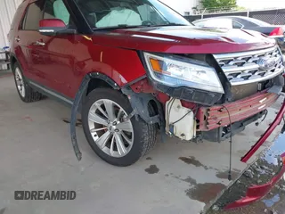 2019 Ford Explorer Limited z VIN 1FM5K7F88KGB34072, wystawiony jako IAAI lot #42244418 z przebiegiem 116 838 mil mil oraz . Historia ofert i sprzedaży dostępna na DreamBid. Obrazek 17.