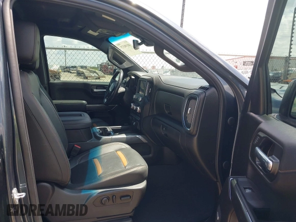 2021 GMC Sierra 1500 AT4 with VIN 1GTP9EED4MZ348768, listed as a IAAI auction lot 40190373 with 55,110 mi miles. Bid and sale history available at carsss.com. Image 5.