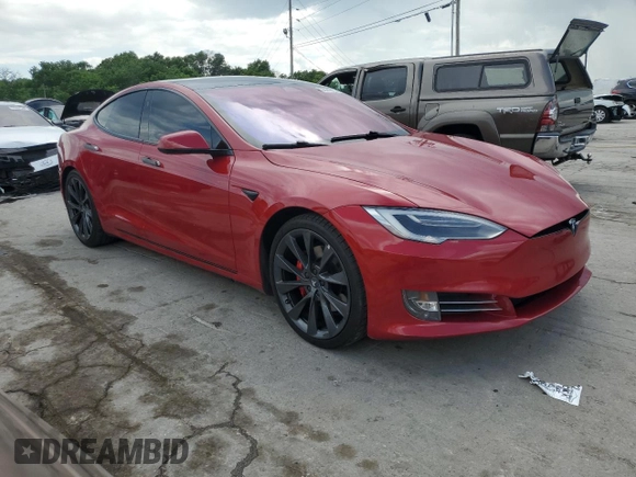 2018 Tesla Model S 75D with VIN 5YJSA1E40JF259792, listed as a Copart auction lot 56502085 with 116,821 mi miles and Salvage title. Bid and sale history available at DreamBid. Image 4.