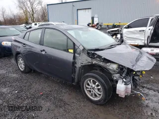 2016 Toyota Prius Two with VIN JTDKBRFU0G3505353, listed as a Copart auction lot 84619744 with 140,379 mi miles and Salvage Title. Bid and sale history available at DreamBid. Image 4.