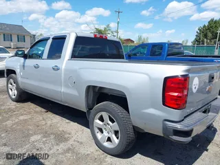 2015 Chevrolet Silverado 1500 LS with VIN 1GCRCPEH8FZ362121, listed as a IAAI auction lot 42046372 with 62,004 mi miles. Bid and sale history available at carsss.com. Image 3.
