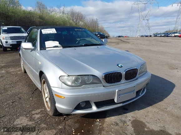 2004 BMW 3 Series 330Ci with VIN WBABW534X4PJ94369, listed as a IAAI auction lot 41936813 with NaN miles. Bid and sale history available at carsss.com. Image 6.