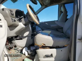 2006 Chrysler Town & Country LWB Touring with VIN 2A8GP54L96R772211, listed as a Copart auction lot 83391074 with 244,498 mi miles and Salvage Title. Bid and sale history available at carsss.com. Image 7.
