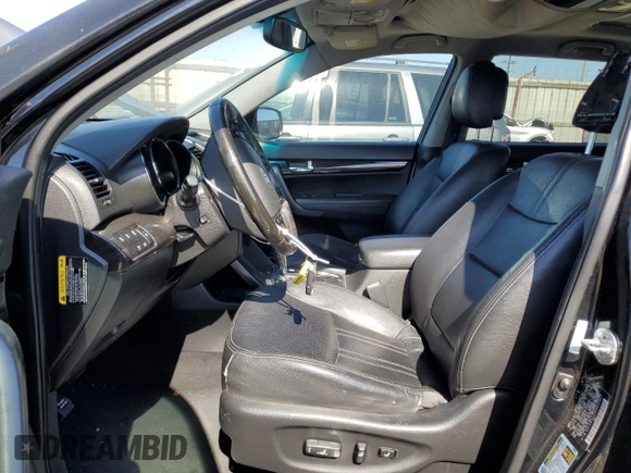 2013 Kia Sorento SX with VIN 5XYKW4A22DG354827, listed as a Copart auction lot 55116765 with 173,270 mi miles and Clean Title. Bid and sale history available at carsss.com. Image 7.