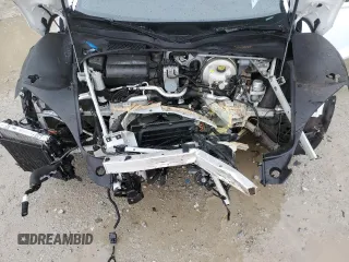 2018 Audi R8 V10 z VIN WUABAAFX5J7902445, wystawiony jako Copart lot #56587934 z przebiegiem Nie podano mil oraz Szkody całkowita. Historia ofert i sprzedaży dostępna na DreamBid. Obrazek 11.
