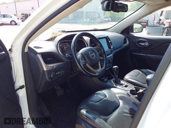 2016 Jeep Cherokee Limited with VIN 1C4PJMDB2GW253553, listed as a IAAI auction lot 42802413 with 107,673 mi miles and . Bid and sale history available at DreamBid. Image 17.