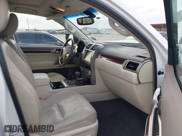 2016 Lexus GX 460 z VIN JTJBM7FX2G5124419, wystawiony jako IAAI lot #41510386 z przebiegiem 110 067 mil mil oraz . Historia ofert i sprzedaży dostępna na DreamBid. Obrazek 5.