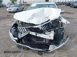 2012 Lincoln MKZ with VIN 3LNHL2GC8CR803337, listed as a IAAI auction lot 42338288 with Not provided miles and . Bid and sale history available at DreamBid. Image 6.