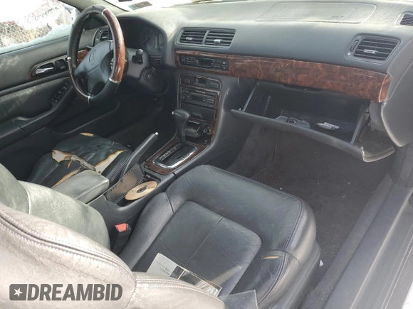 1999 Acura CL Premium z VIN 19UYA2250XL002300, wystawiony jako Copart lot #86815504 z przebiegiem 253 545 mil mil oraz Szkoda całkowita • Salvage title. Historia ofert i sprzedaży dostępna na DreamBid. Obrazek 8.