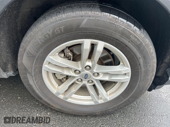2023 Ford Explorer XLT with VIN 1FMSK8DH3PGB14248, listed as a IAAI auction lot 42842415 with 32,092 mi miles and . Bid and sale history available at DreamBid. Image 6.