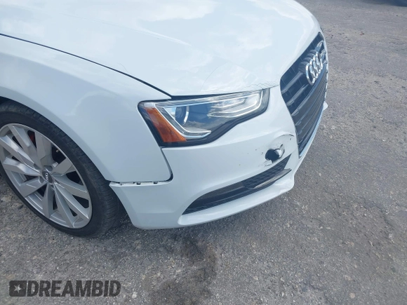 2013 Audi A5 Premium Plus z VIN WAULFAFR1DA056761, wystawiony jako IAAI lot #41894935 z przebiegiem 102 536 mil mil oraz . Historia ofert i sprzedaży dostępna na DreamBid. Obrazek 14.