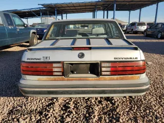 1988 Pontiac Bonneville с VIN 1G2HZ54C1JW300580, выставлен на аукционе Copart как лот 78515114 с пробегом 191 243 миль миль и Чистый • Clean title. История ставок и продаж доступна на DreamBid. Изображение 6.