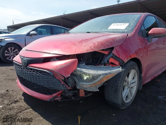 2022 Toyota Corolla Hatchback SE with VIN JTND4MBE0N3183391, listed as a IAAI auction lot 41905037 with 27,291 mi miles. Bid and sale history available at carsss.com. Image 6.