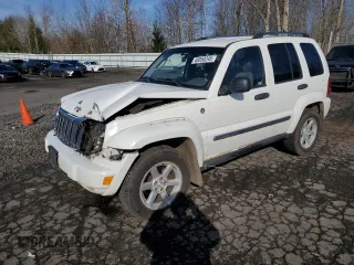 2005 Jeep Liberty Limited with VIN 1J4GL58K25W530641, listed as a Copart auction lot 48050245 with 249,980 mi miles and Salvage Title. Bid and sale history available at carsss.com. Image 1.