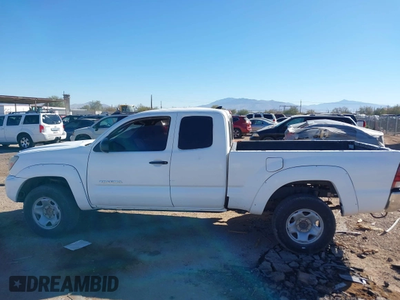 2014 Toyota Tacoma PreRunner with VIN 5TFTX4GN4EX029811, listed as a IAAI auction lot 41654199 with Not provided miles and . Bid and sale history available at DreamBid. Image 13.