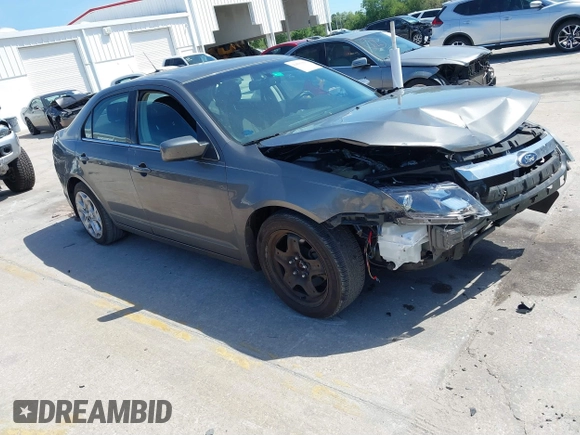 2011 Ford Fusion SE with VIN 3FAHP0HA2BR132049, listed as a IAAI auction lot 41891093 with 150,896 mi miles. Bid and sale history available at carsss.com. Image 1.