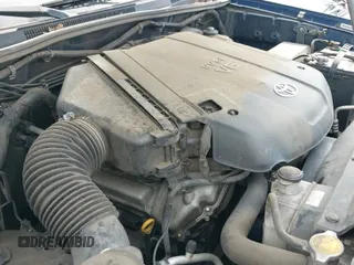 2007 Toyota Tacoma PreRunner с VIN 3TMKU72N07M011828, выставлен на аукционе IAAI как лот 43037620 с пробегом 284 167 миль миль и . История ставок и продаж доступна на DreamBid. Изображение 19.