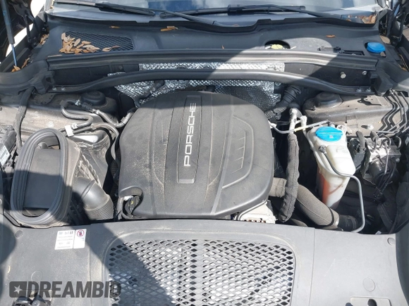 2018 Porsche Macan with VIN WP1AA2A55JLB18776, listed as a IAAI auction lot 41693219 with 121,090 mi miles and . Bid and sale history available at DreamBid. Image 10.