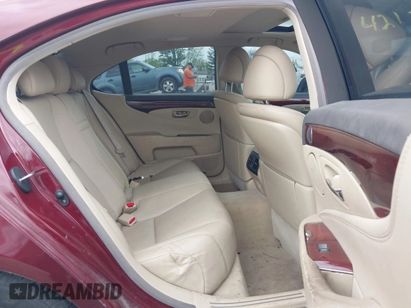 2007 Lexus LS 460 with VIN JTHBL46F775003346, listed as a IAAI auction lot 42170792 with 98,626 mi miles. Bid and sale history available at carsss.com. Image 8.